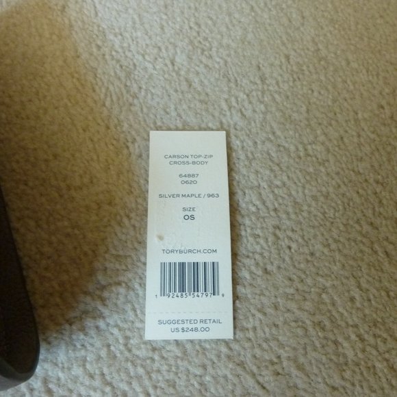 TORY BURCH Logo 'Carson' Silver Maple Leather Crossbody Bag (NEW) - Picture 4 of 12